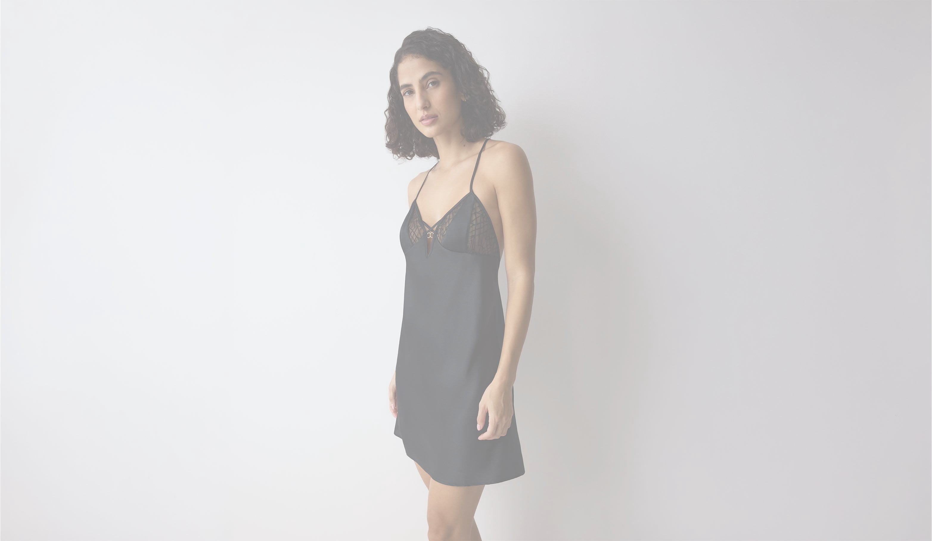 Fond de robe&nbsp;: &agrave; quoi il sert, comment le choisir